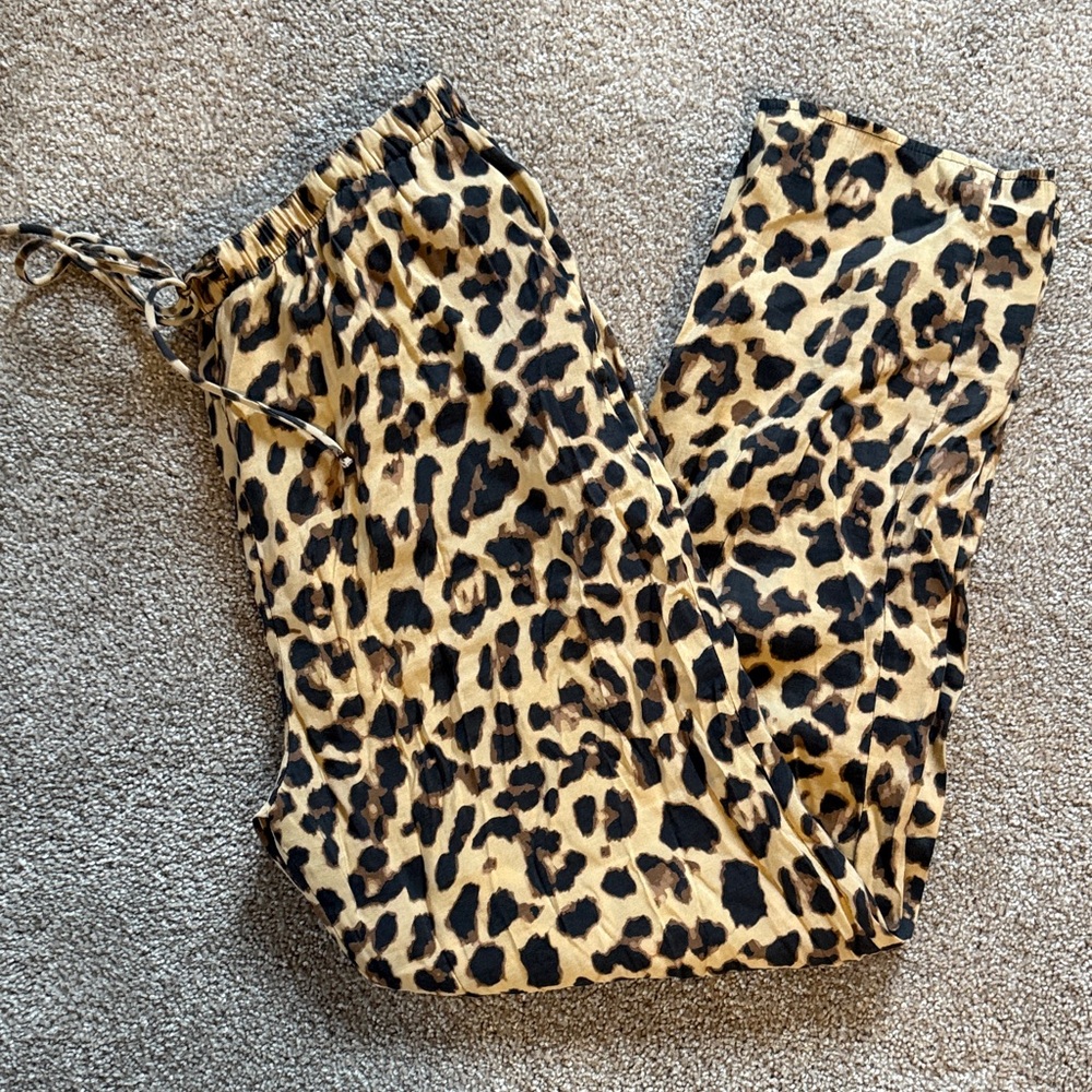 Zara Leopard Print Pajama Pants🍁